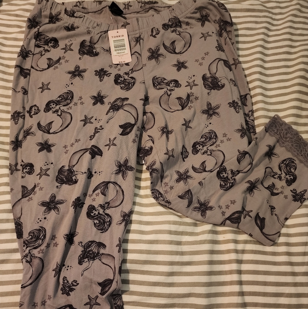 Torrid Disney Leggings